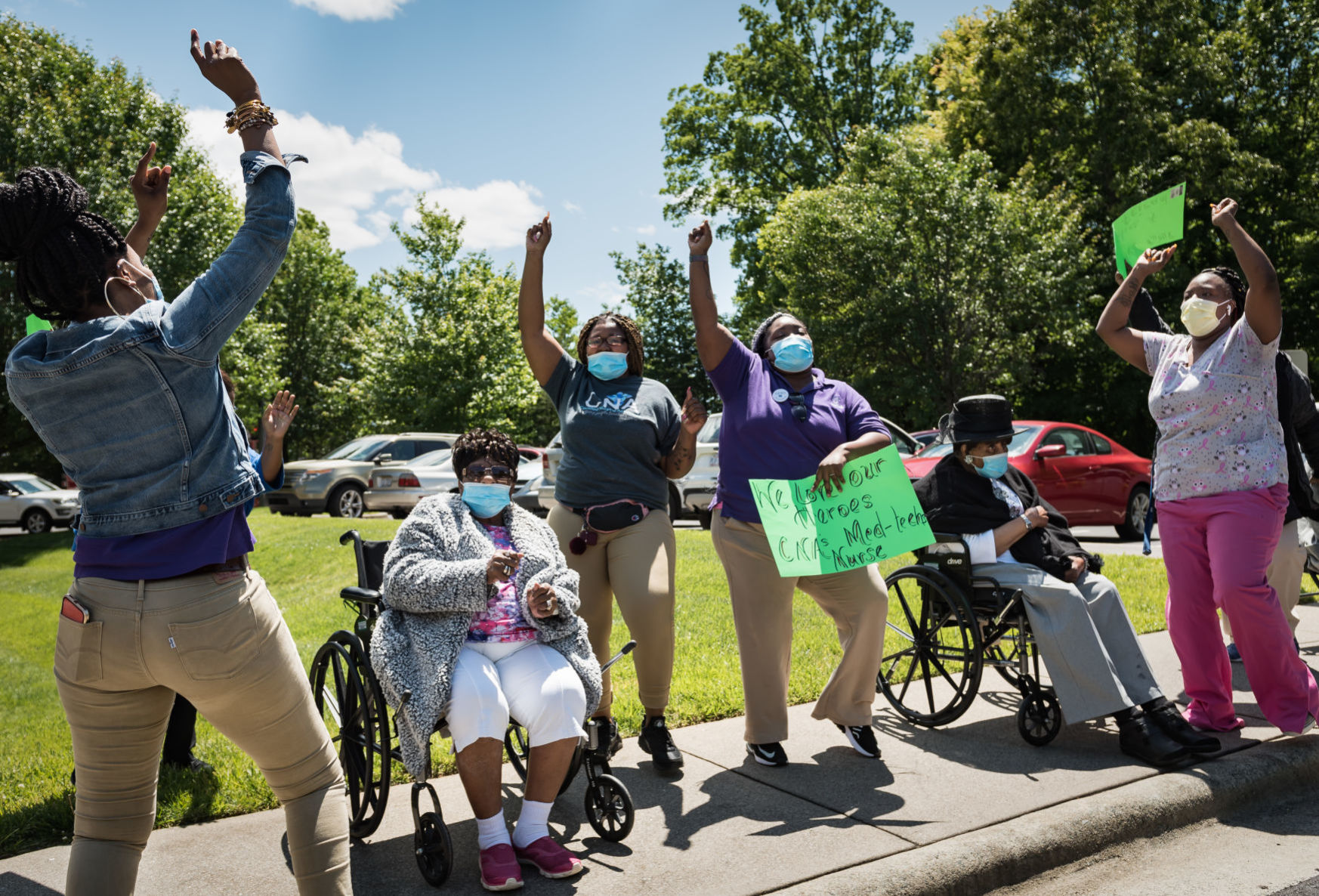 Forest Heights Senior Living Parade during COVID19